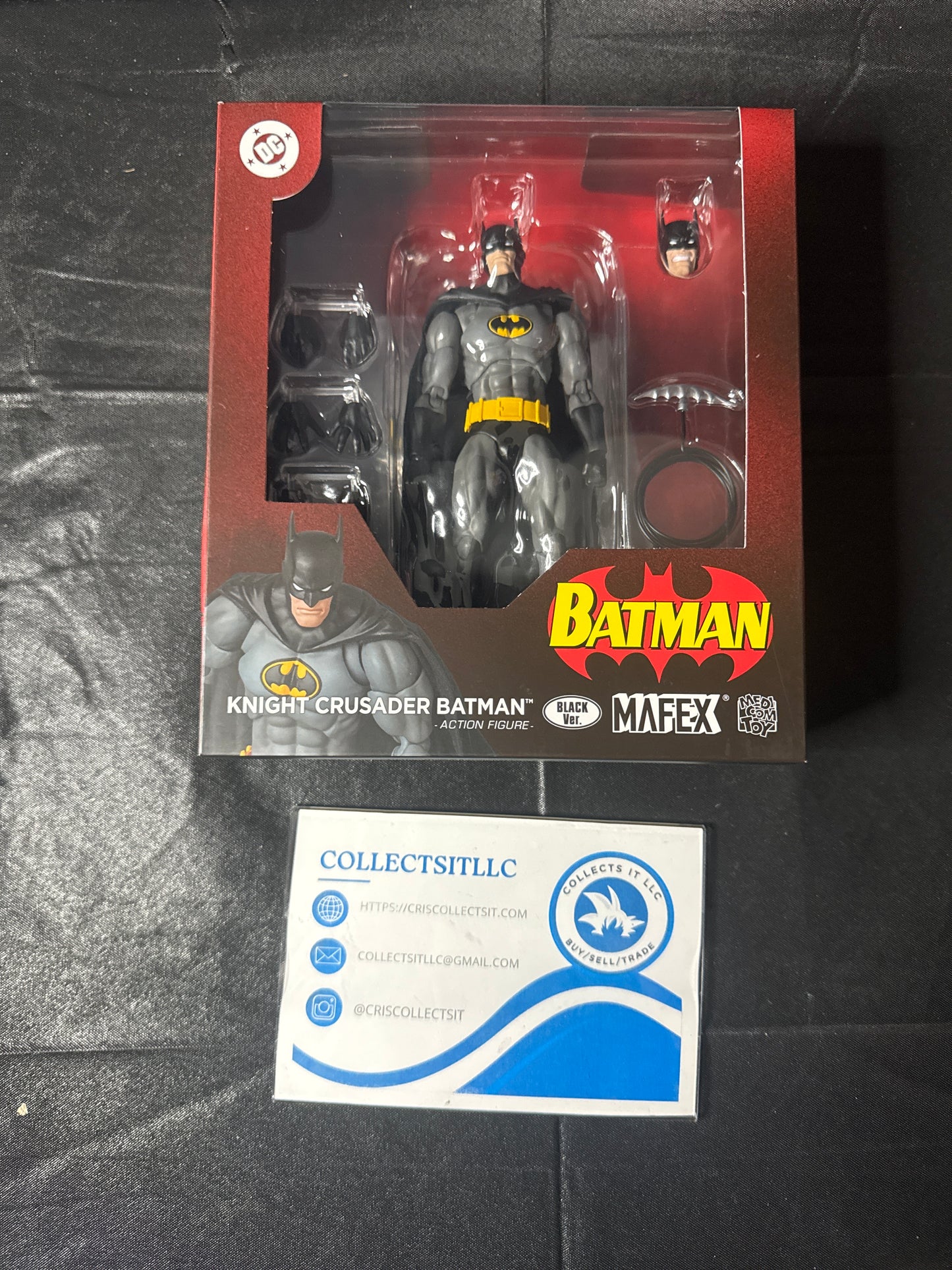 Mafex Batman Knight Crusader New