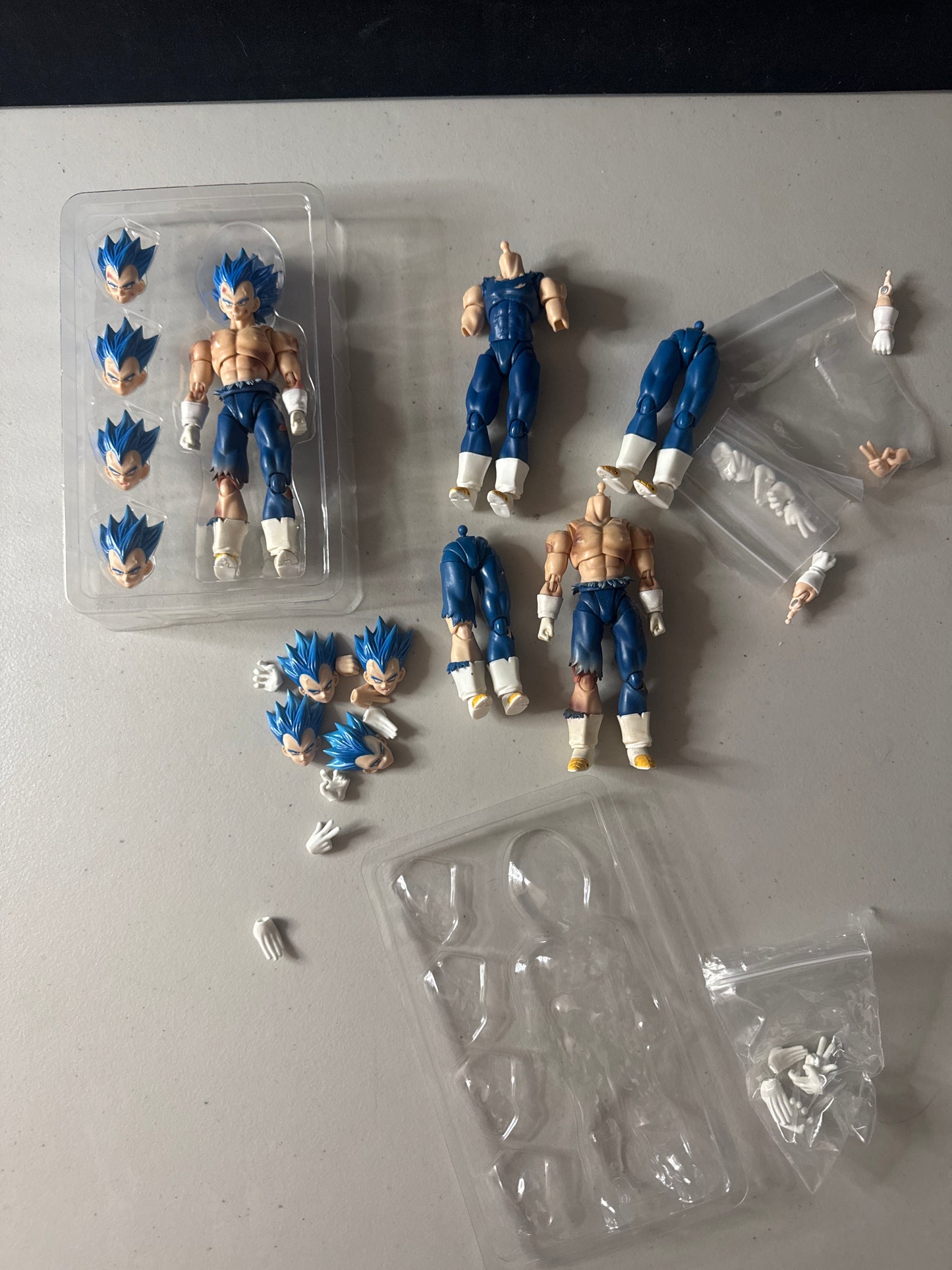Kong Studio Vegeta Blue Lot
