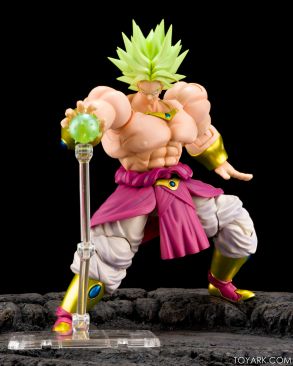 Figuras de acción de Broly Sh Figuarts de la SDCC 2018 usadas