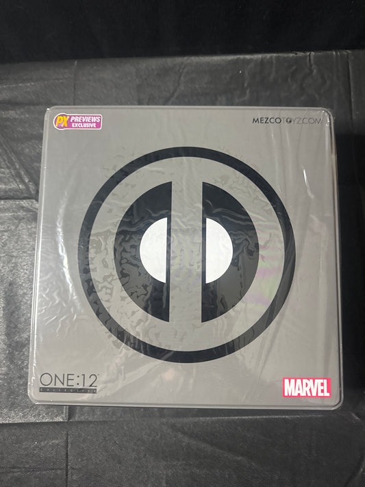 2017 Mezco Toyz One:12 Marvel X-Force Deadpool PX Exclusive NEW