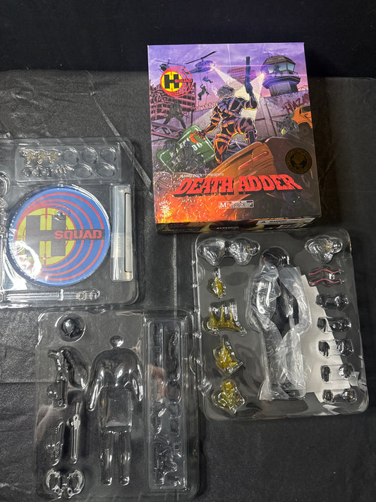 Mezco One:12 Collective Rumble Society Death Adder Action Figure