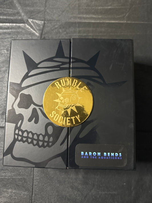 Mezco Toys One:12 Collective Rumble Society Baron Bends & The Aquaticons CIB