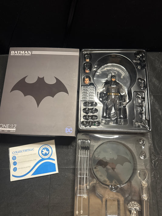 Mezco One:12 Collective Batman Sovereign Knight Action Figure