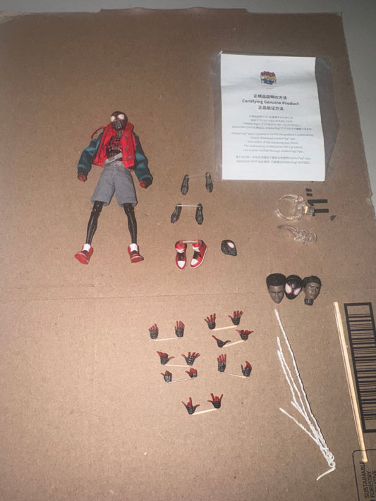 Mafex Miles Morales Loose