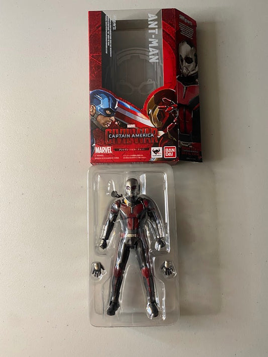 Sh Figuarts Antman Pre-owned