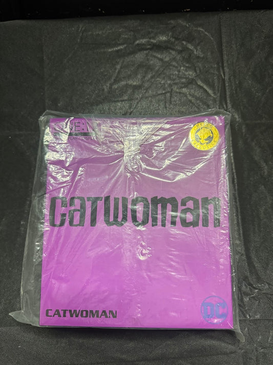 Mezco Catwoman New