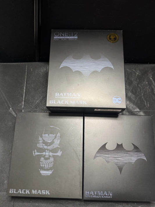 Mezco Batman and Black Mask