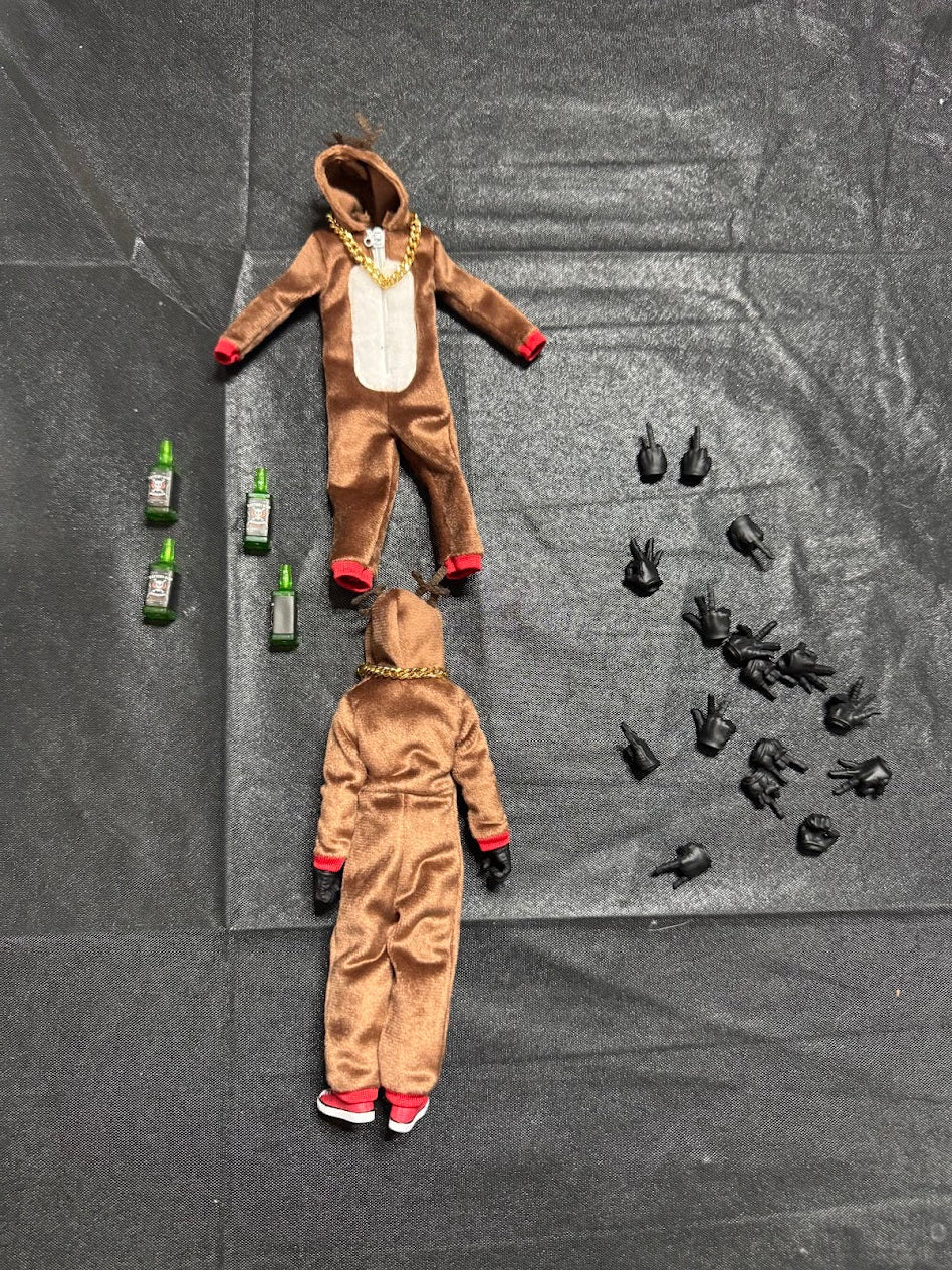 Mezco Cuzin Eddi Advent Calendar One:12 Collective 1:12 Figure