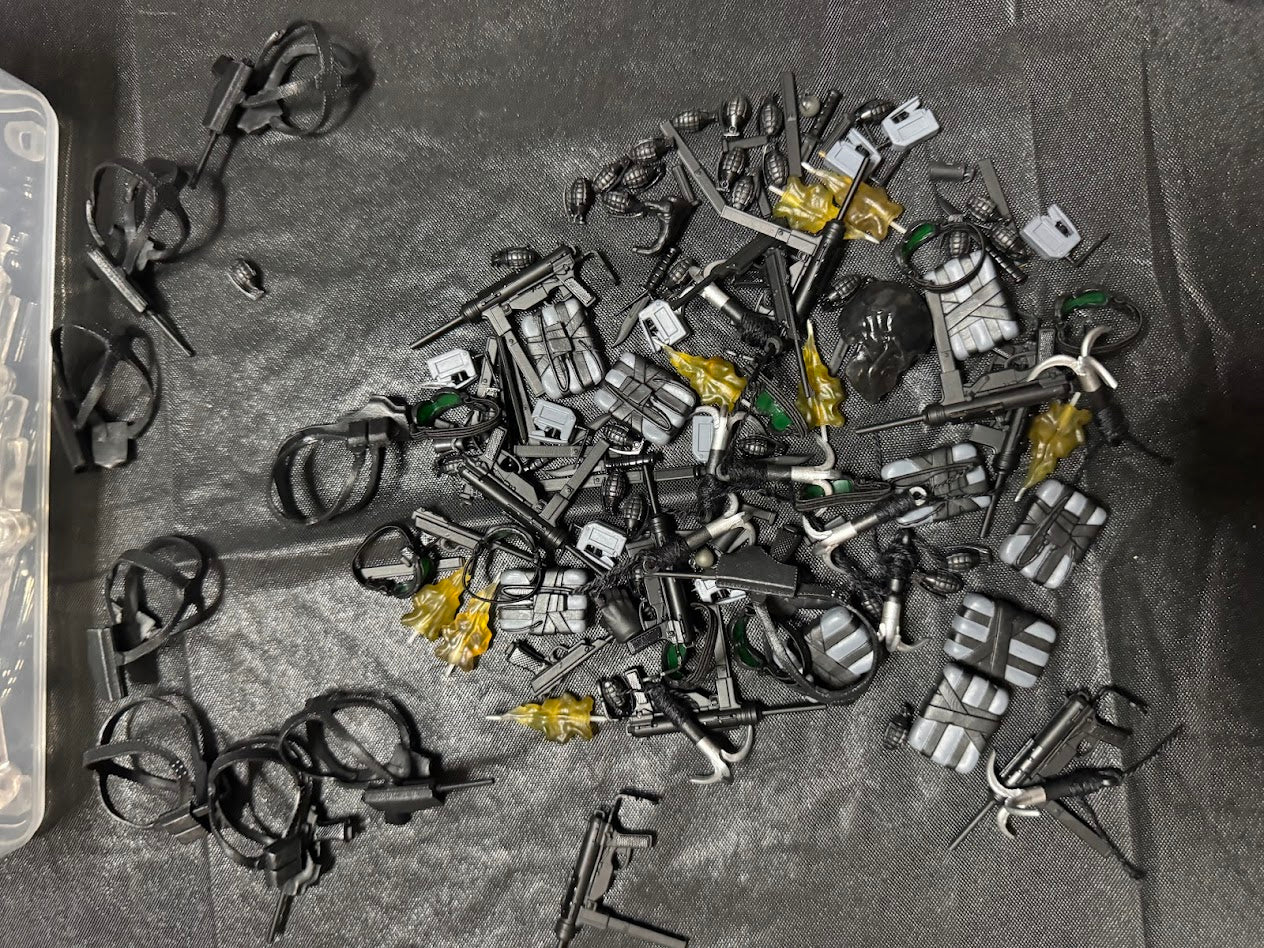 Mezco Black Skulls Army