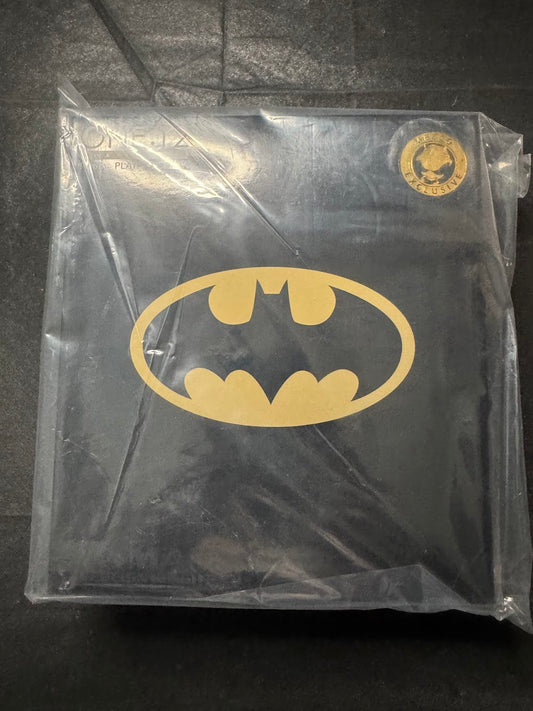 Mezco One:12 Collective Batman Sovereign Knight Onyx MDX