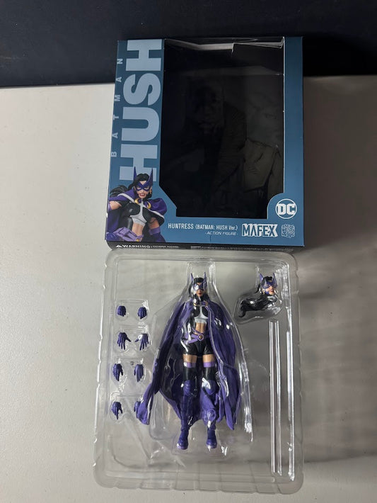 mafex hush huntress pre-owned